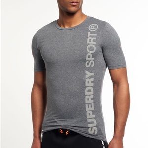 🆕 SUPERDRY GYM SPORT RUNNER T-Shirt